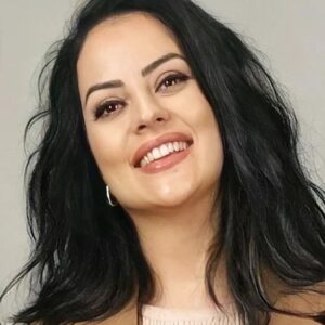 Ayçin Tuyun Instagram - #actress #world #disneyplus #disneyland #netflix #amazonprime #turkdizi #life #womanstar #tvseries #exxen #tv8 #atv #trt. 

Photographer; @h.goktekin