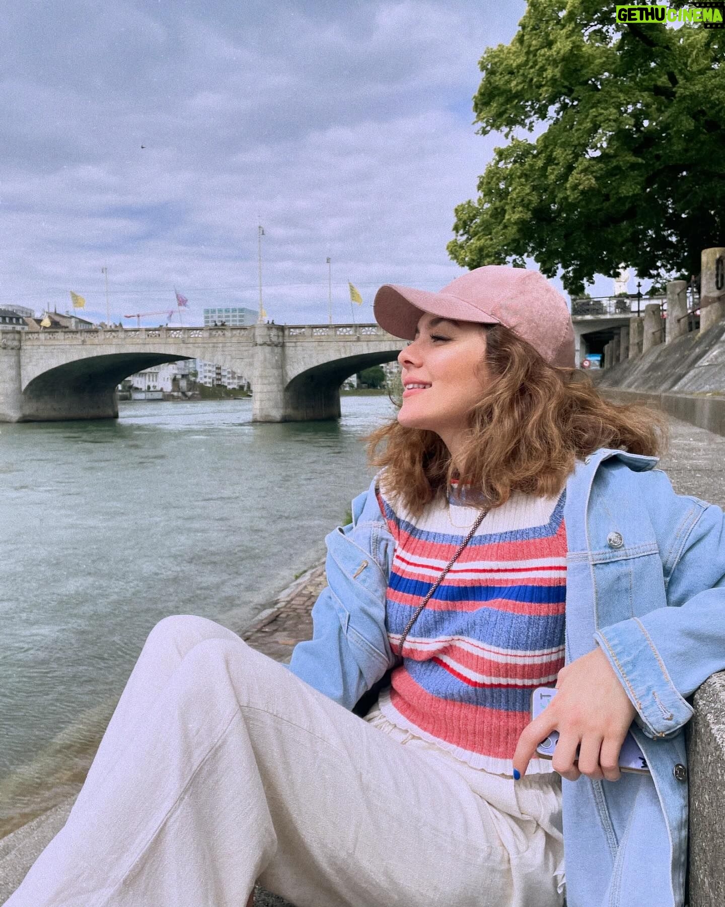 Aydan Koptur - 3 Likes - Baaaaazzzıııı-llll 🥰🐦⬛🙌
•
•
•
#basel #memories #friends #vacation
