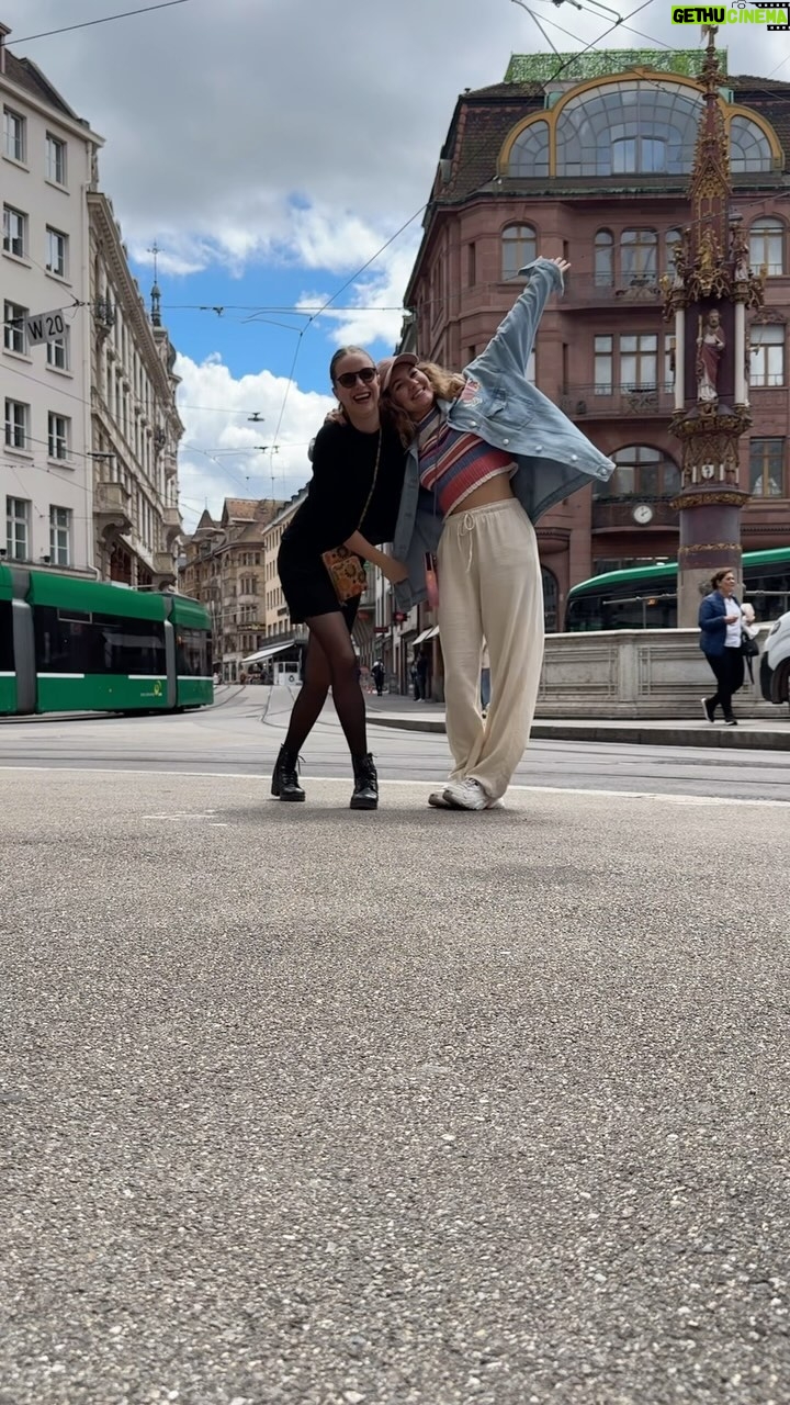Aydan Koptur - 3 Likes - Istanbul to Basel 👯♀️
•
•
•
#reels #reelsinstagram #réel #newreels #challenge