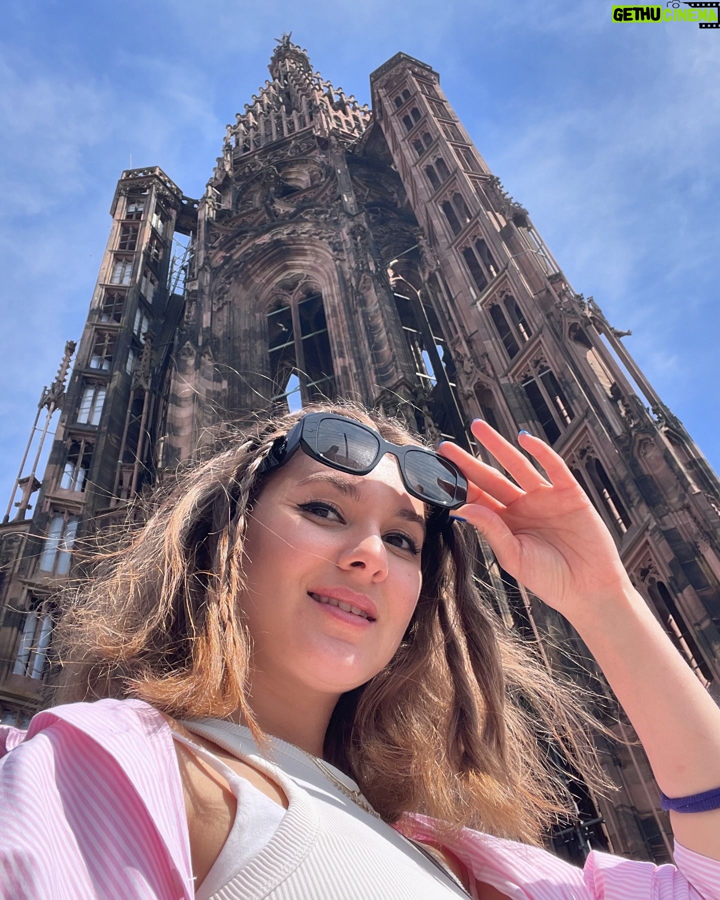 Aydan Koptur - 3 Likes - 🍥🪷🐷
•
•
•
#photodump #strasbourg #france #throwback #friday #tb #friends #holiday