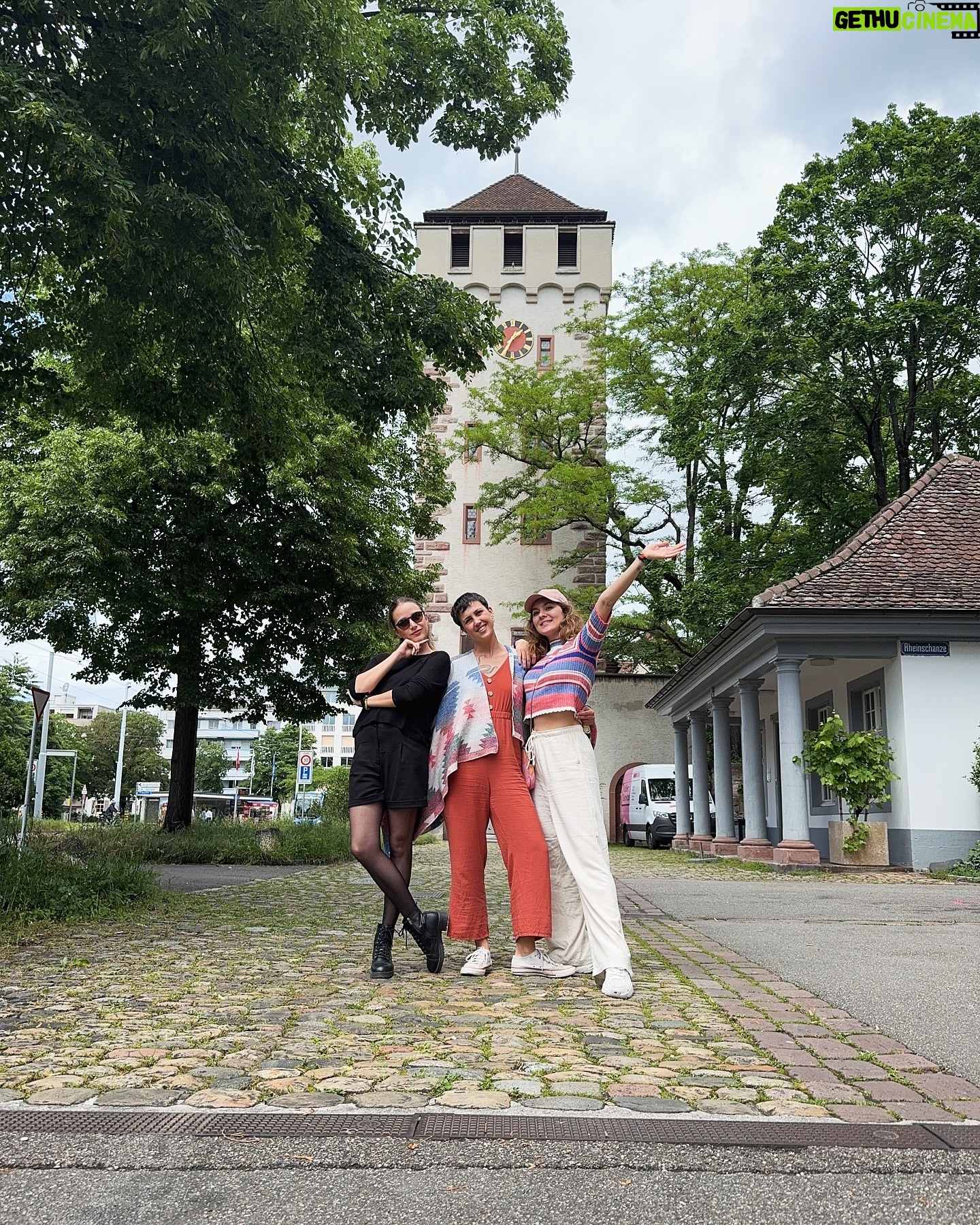 Aydan Koptur - 3 Likes - Bu serideki videoları es geçmeyiniz… 🙈😂🤫🥰 #dumplings #baselswitzerland #memory #tbt #rubyrose #evlimutluçocuklu