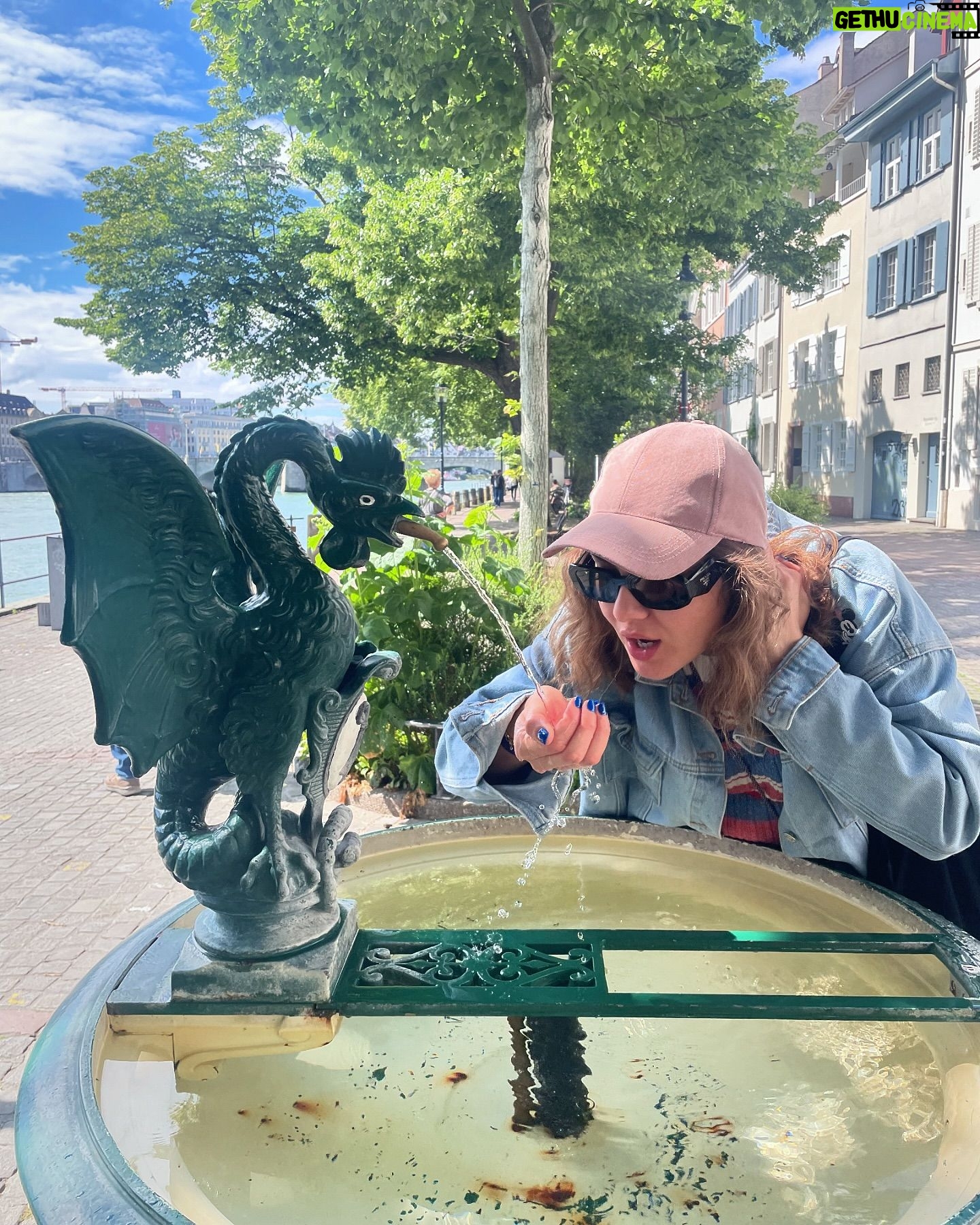 Aydan Koptur - 3 Likes - Bu serideki videoları es geçmeyiniz… 🙈😂🤫🥰 #dumplings #baselswitzerland #memory #tbt #rubyrose #evlimutluçocuklu
