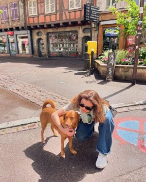 Aydan Koptur Instagram - Renkli anılarda bugün… ☀️☁️🩵 
#colmar #memories #tbt #throwback #tuesday #photodump