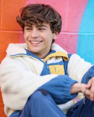 Ayden Mekus Instagram - HAPPY EASTER! 🐰 
•
•
📸 @sheaannephotos 
Love working with you, thank you so much❤️