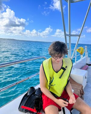 Ayden Mekus Instagram - all love in Turks and Caicos ❤️
⬇️
I’ve been working on getting into a better mental state and I’ve been taking some time off. This is a much needed vacation. I love you all for continuously sticking with me thru everything. I’m finding my light again. 

Btw I might drop music this next year 🫢🎶