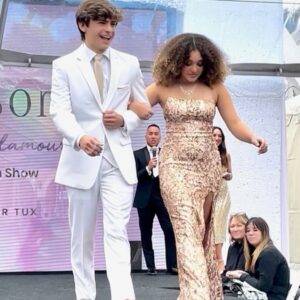 Ayden Mekus Instagram - Thank you @pressley @windsorstore @friartux so much fun rocking the runway. 
#windsorprom2023