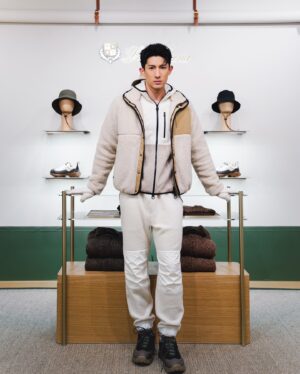 Ayden Sng Instagram - Exactly what I’m in the mood for now 🥾🌲🏔️ ⁣⁣⁣
⁣⁣⁣
Can’t wait to go #IntoTheWild with @LoroPiana ⁣⁣⁣
⁣⁣
Pop-up available at ION Atrium from now till 30th June. ⁣⁣
⁣⁣⁣
#LoroPiana