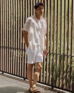 Ayden Sng Instagram - The BOSS way of life in Bali ☀️🌴⁣⁣
⁣⁣
Extending my love for @BOSS from work to play, from formal to resort 💛⁣⁣
⁣⁣
#BeYourOwnBOSS #BOSSHouseBali