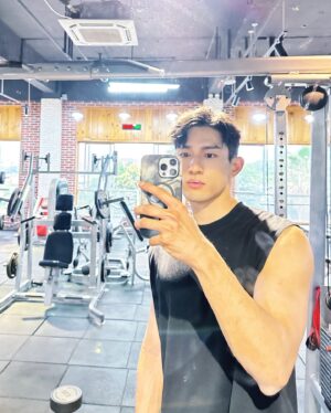 Ayden Sng Instagram - 💪🏻💪🏻💪🏻⁣
⁣
#A的出国日常
