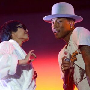 Aye Hasegawa Instagram - Happy 50th @pharrell 💕
My forever inspiration🙏🏼🌻Thank you for being you👽🖖🏽