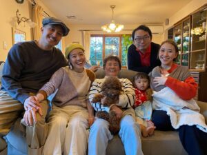 Aye Hasegawa Instagram - Happy Holidays!!✨🎁 So much gratitude getting to see our family in Japan once again after so long🥹❤️🫂🎄Sending love to you all.

- Aye Chan and Shaun Kun!