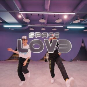 Aye Hasegawa Instagram - 🪐OPENING WORKSHOP💜
［Full video on SPACELOV3
YouTube］

✨海外Guest From U.S.A✨
 @shaunevaristo × @ayehasegawa 

🎶 Until The End Of Time / Coco Jones & Leon Thomas
📸 @te2ta0501 

#spacelov3💜🪐
#shaunevaristo #ayehasegawa✨
