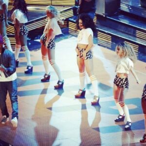 Aye Hasegawa Instagram - This was my first time dancing for @pharrell at NBA ALL STAR in 2014.🥰 I didn’t know about basketball much at that time but now I’m becoming big fan of basketball and I’m enjoying NBA all star SO MUCH☺️🏀Now I look back at it and I’m extra proud of myself✨