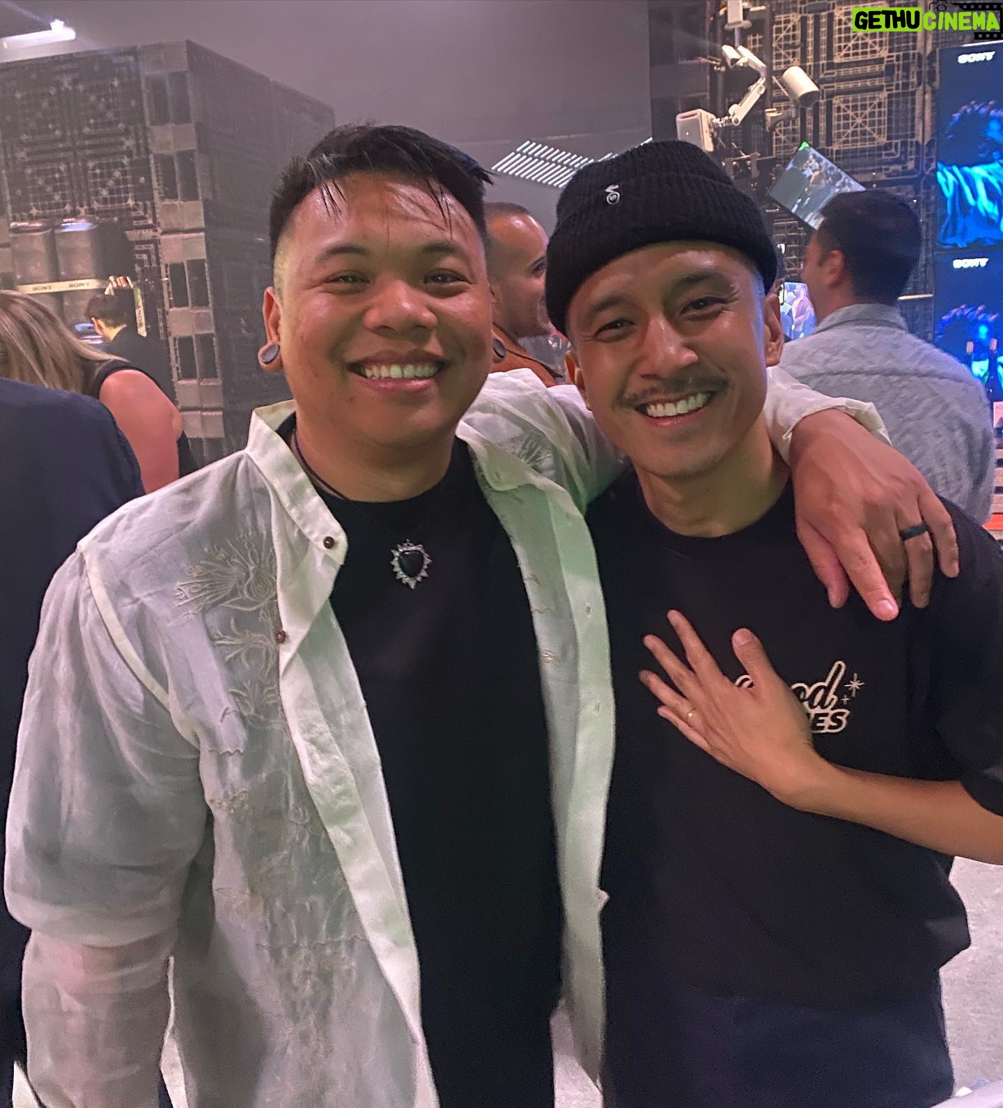 Aye Hasegawa - 4.3K Likes - This made me feel like my dream came true✨Thank you @miguel and @toogiesaurus for making Shaun’s dream become real✨Shaun manifested this 13 years ago (sure thing) if you know, you know.😉 Anyway in the middle of making @movement.lifestyle with a crazy busy schedule, he would come back from reh with a huge smile on his face and that made me feel so happy. Love you Shaun kun💚 I’m so proud of you.
I guess I gotta make new Shaun T-shirt again.🤭