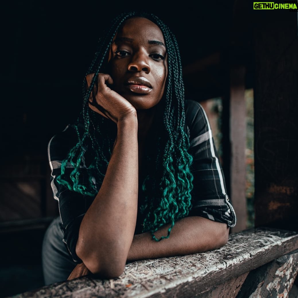Ayisha Issa - 781 Likes - #mood 📸 by @arwinfm
.
.
.
.
.
.
.
.
#braids #braidstyles #instagood #ebonywomen #bjjgirls #strongwomen #picoftheday #winterfashion #plaid #melaninpoppin #greenbraids #ootd #photography #hd #photooftheday #toronto #torontophoto #canadian #streetstyle #fashun #fashion #fallfashion #covidmood #bjjgirls #greenhair #ayishaissa #bjjgirls #nature #streetphotography #urbanphotography