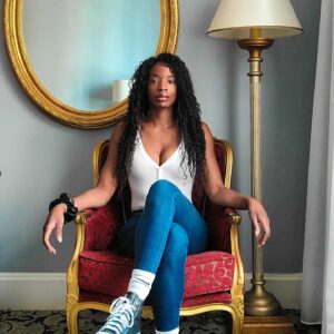 Ayisha Issa Instagram - Mood.
.
.
.
.
.
.
.
.
#throne #strongwomen #fitwomen #converse #jeans #picoftheday #TGIF #ootd #losangeles #photography #model #women #actorlife #blackgirlmagic