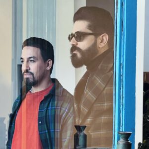 Ayoub Abounnasr Instagram - نهاية تصوير مسلسل جنيّن ….. مع السلامة "خالد" ومرحبا بالقادم انشاء الله .
شكرا لشركة الانتاج @disconnected_prod 
شكرا للمنتج خالد النقري @nokrykhalid_officiel 
شكرا للمخرج الجميل ادريس الروخ @drissroukhe 
شكرا للفريق الفني و التقني … شكرا للجمهور الكريم

كل اتنين و اربعاء على الاولى 

@yassarlemghar 
@hanane.rida 
@salmasalaheddine 
@fatimazahraqanboua_ 
@mohamed.kafi_off 
@souad_hassan_officiel 
@elomari_kenza_officiel 
@nafykenza 
@ilhameelalami 
@saidabaaddi_officiel 
@yousrabouhmouch 
@kamal.haimoud 
@wissalperezofficiel 
@sofiabenkiraneofficiel 
@hajarmasdouki.officiel 
@rafikboubkeroff1 
@nabilatif.officiel 
@sarafarissofficiel 
@tamtaouihasna 
@imanetadaout