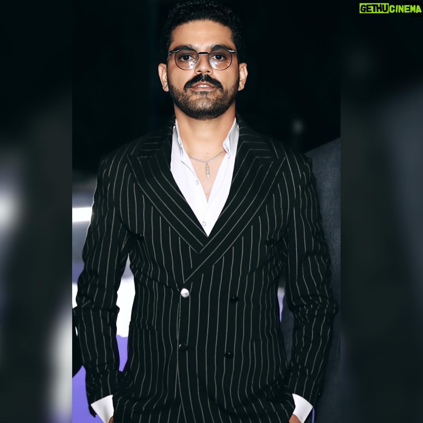 Ayoub Abounnasr - 1.5K Likes - ŁŲøŲ±Ų©
le vrai bonheur š¤š¤š¤
#acteur #maroc #acting #tv #happy #photo #instagram #théâtre #cinema #abounnasr #bonheur