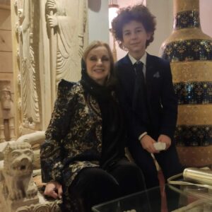 Ayşen İnci Instagram - İran gala öncesi Ali Han'la.