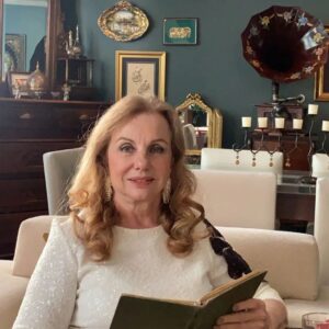 Ayşen İnci Instagram - Yeni masalımız Periliçeden Masallarda yayında.