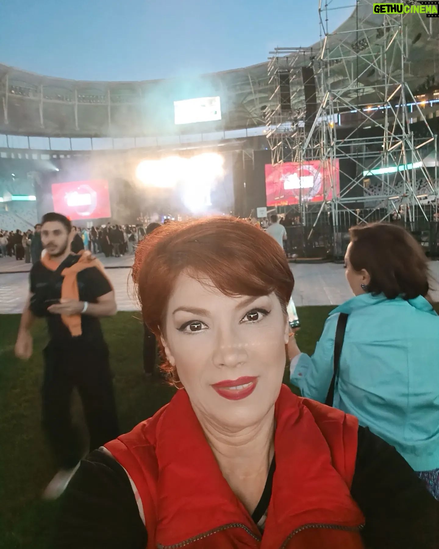 Ayşenur Yazıcı - 628 Likes - @kudaibergenov.dimash yaş günü kutlu olsun uzaylı çocuk 🥰