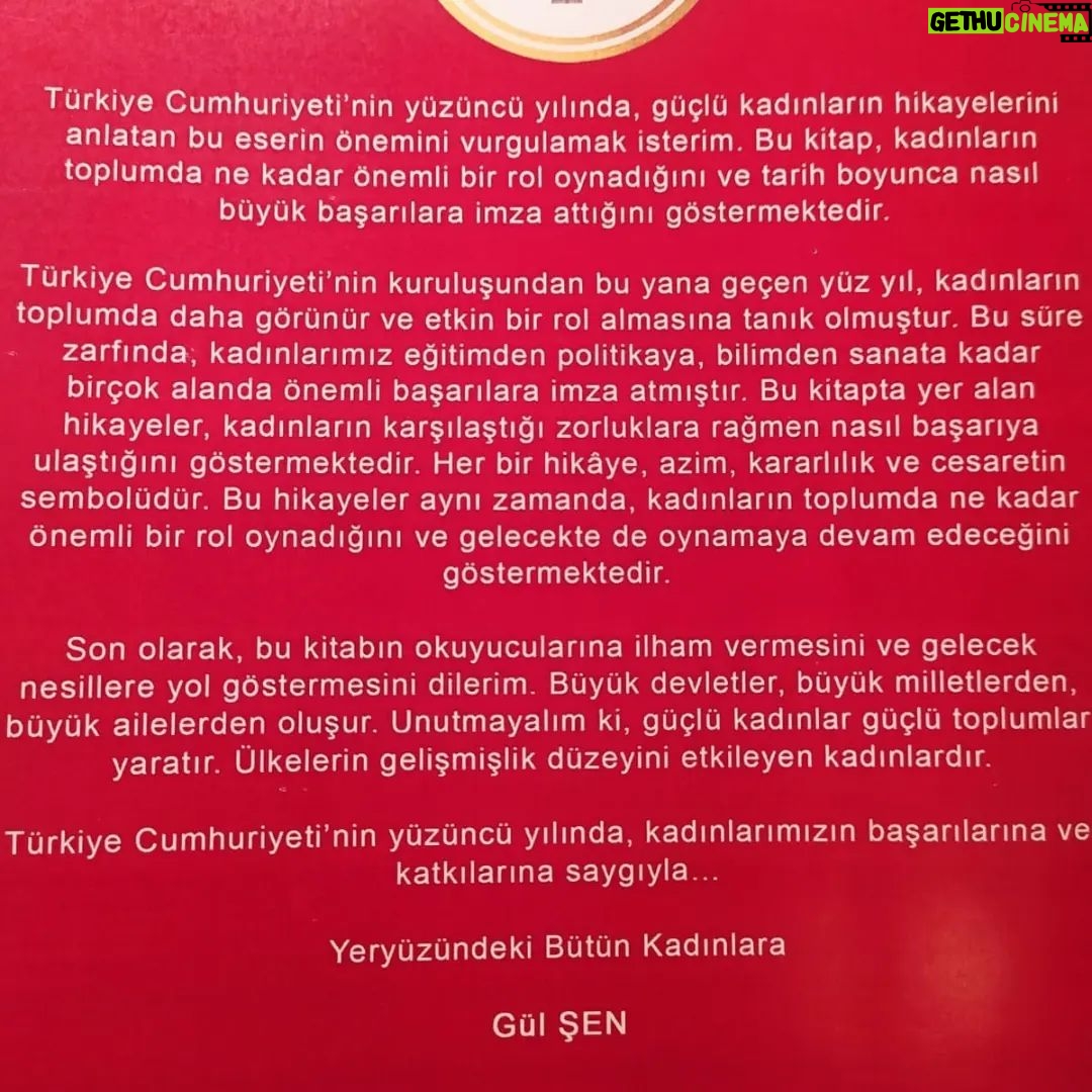 Ayşenur Yazıcı - 668 Likes - 100.yılında 🥰 güçlü kadınlarımızın başarı hikayelerinin yer aldığı
#cumhuriyetingüçlükadınları kitabının lansmaninda güçlü bir kadına ödülünü vermekten onur duydum @pinarsimon başarıların daim olsun. Atatürk yolunda üreten sen, benim de kahramanımsın. 🇹🇷♥️