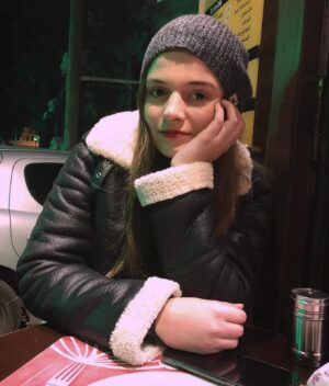 Aysha Shahaltough Instagram - بتقدرو تحزرو شو طلبت اكل؟