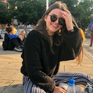 Aysha Shahaltough Instagram - Take it easy يا عزيزي