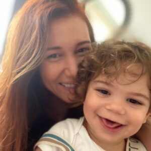 Aysun Metiner Instagram - Benim güzel kuzum Alp ayın 3 ü perşembe günü 2 yaşına bastı ama bugün kutladık🥰 Günler ne de çabuk geçiyor🧿 Ben doğurmuş olsam anca bu kadar sevebilirim bu tontiyi😍Canımın içi bebeğim, iyi ki doğdun, canımıza can kattın, nice birlikte yıllara inşallah🙏 Ben❤️Alp