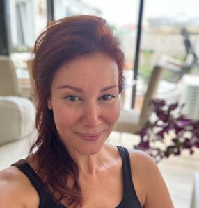 Actress Aysun Metiner HD Instagram Photos and Wallpapers October 2023