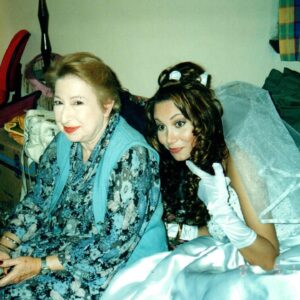 Aysun Metiner Instagram - O zaman #tbt lerin kralı gelsin, #şaşıfelekçıkmazı  gelsin🎉Set fotoğrafçısından fazla foto çekmişim valla, daha da bir sürü var🙈