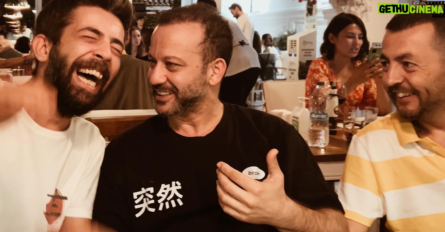 Aytaç Uşun - 22.9K Likes - Yine mi çiçek🧿 @riza_kocaoglu @seckindemirtas