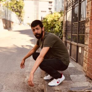 Aytaç Uşun Instagram - Styling: Anne 📷: @semihdislii 😄