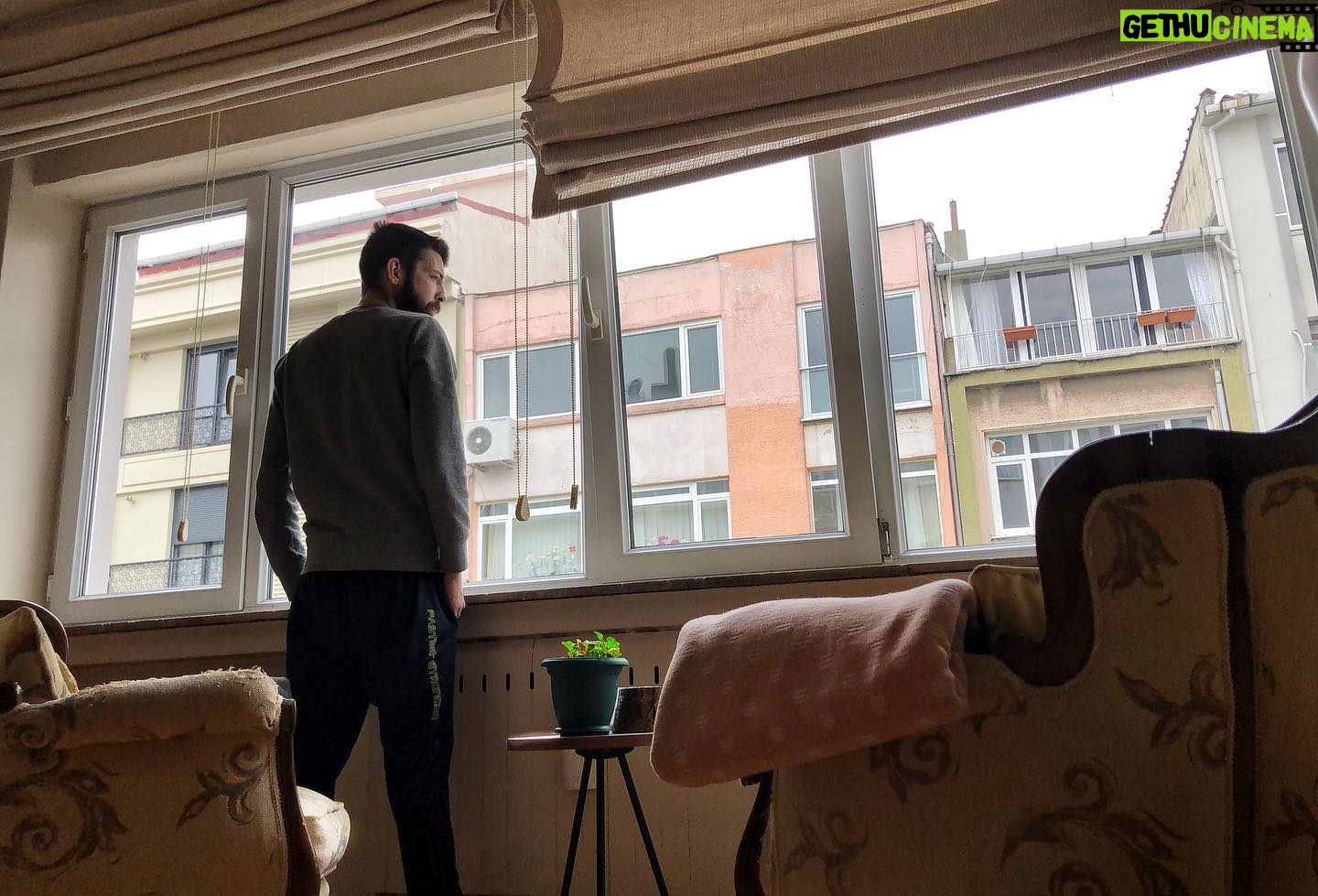 Aytaç Uşun - 26.5K Likes - Pantolon giyeceğim günleri bekliyorum. 👊