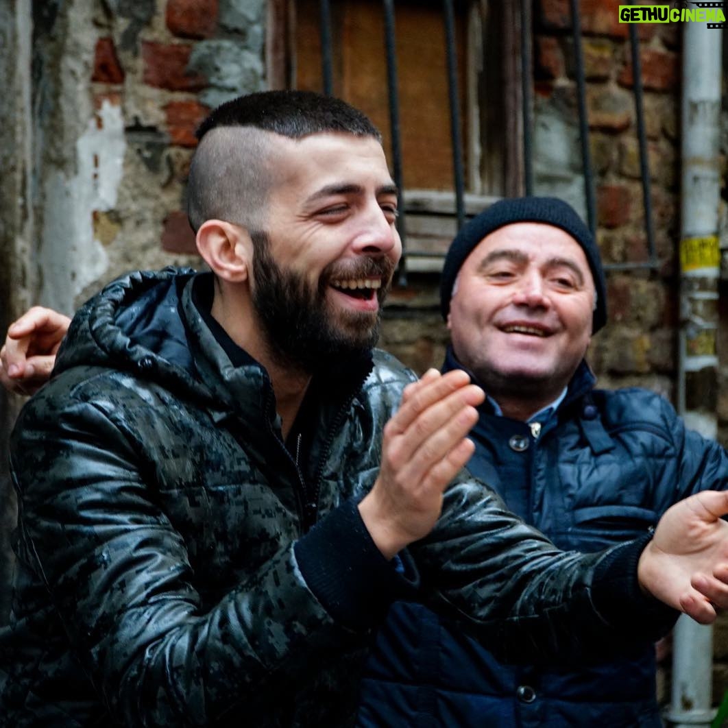 Aytaç Uşun - 30.8K Likes - Yeni bölüm etiketimiz #benimmahallem #çukur @cukurdizi #meke