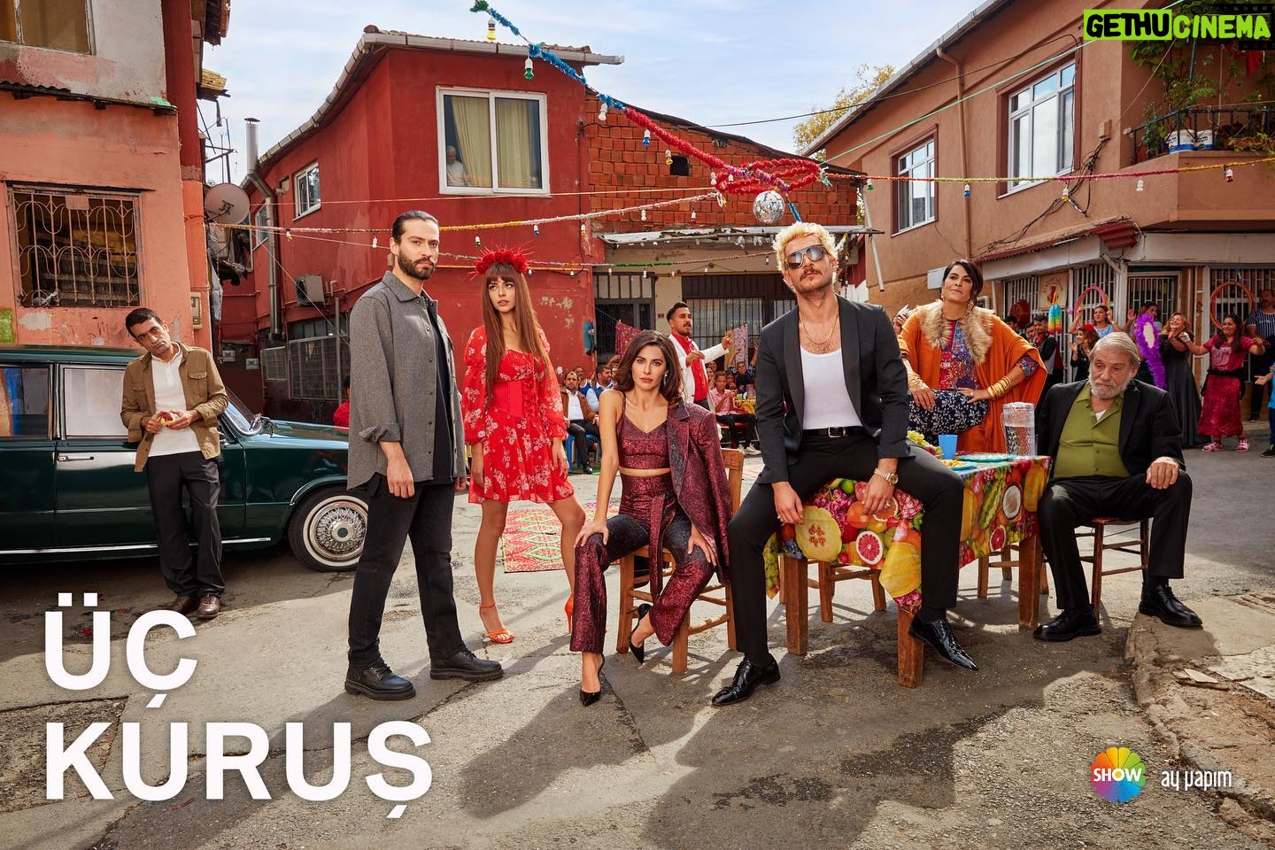 Aytaç Uşun - 25.7K Likes - Posterimiz yayında! Yakında her pazartesi @showtv ‘de #üçkuruş @uckurusdizi @ayyapim