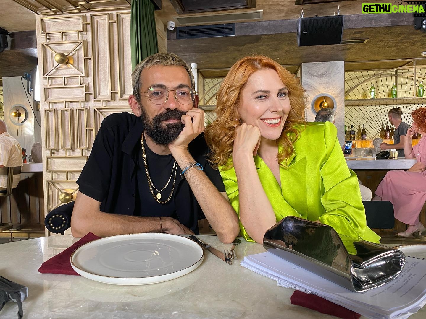 Ayten Soykök - 622 Likes - Arkadaşım , yönetmenim ❤️seninle çalışmak çok güzeldi💎