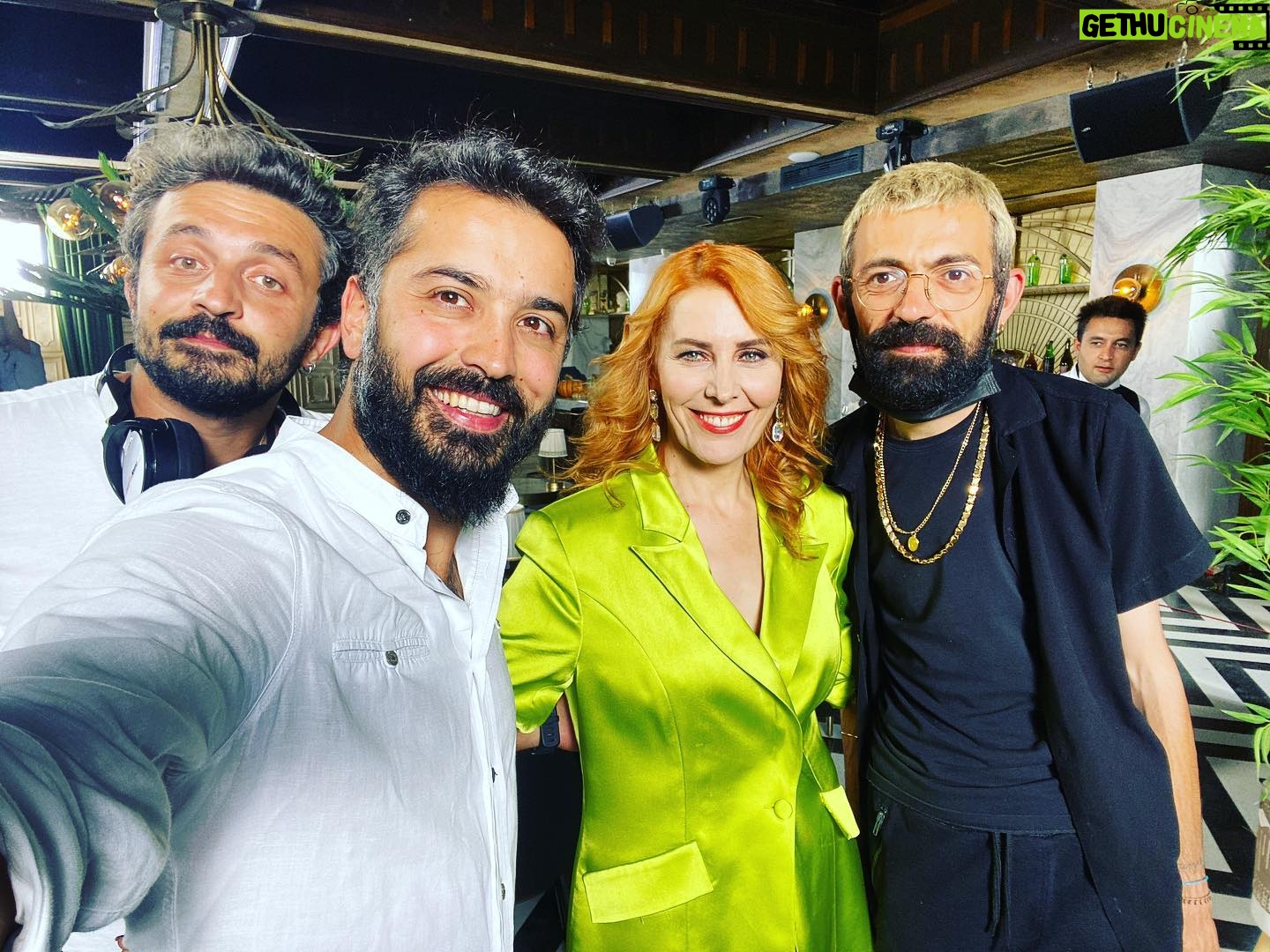 Ayten Soykök - 451 Likes - Bi takım haller bi takım set enstantaneleri🕶💫