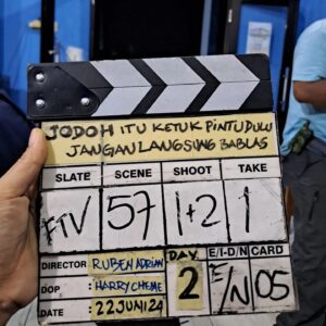 Ayu Inten Instagram - Segera yaa di #ftvsctv 🎬
Cast @cakraa  @ersyaurel @fiocelesta @nadelynne @mirantydewi_ 

@allaboutscreenplayprod @ftvsctv.terbaru_ @ftvscreenplayproductions
#ftvngetop #ftvscreenplayproductions
#comingsoon #ftvpagi #sctv #seru
