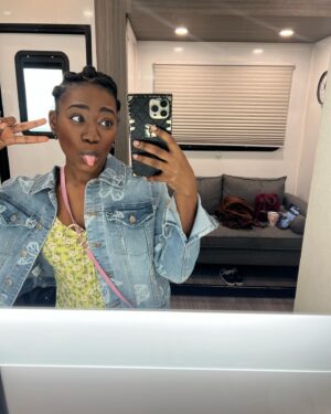 Azaria Carter Instagram - FOUND SEASON 2!!!?!! Words cannot describe how blessed and grateful I am! It is such an honor to work alongside so many talented and genuine people! I’m literally screaming writing this lol. CONGRATULATIONS to all the wonderful cast and crew that worked so hard to make this show what it is and it’s absolutely AMAZING! Each department plays a tremendous role and “Found” wouldn’t be “Found” without you all!…..SEASON 2!!!🥳✨ #foundnbc #peacock

Ps. These photos are from episode 8 but there’s 9 episodes out for season 1 already! So, if you haven’t seen them make sure you tune in on @nbc on Tuesdays at 10pm EST and stream them on @peacock 🤗