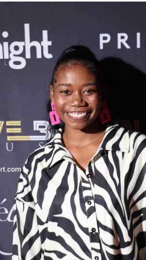Azaria Carter Instagram - I had such a wonderful and fun time at the @indienightff on Sunday! Congratulations to all the directors, producers, and actors that got the opportunity to show off their talents!!! All the films were amazing!🙌🏾✨

Special shout out to my PR @jocelynrcoleman for inviting me plus getting me the opportunity to be on my first red carpet!✨

#justazaria #actorlife #getreadywithme