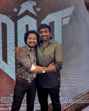 Azhar Instagram - #makkalselvan Annan @actorvijaysethupathi #dsp 
Samma manusha pa ❤️
Promising dir @ponramvvs sir 👍🏽
Gorgeous heroine @anukreethy_vas❤️❤️
Thanks @behindwoodsofficial ❤️ with macha @tsk_actor ❤️