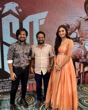 Azhar Instagram - #makkalselvan Annan @actorvijaysethupathi #dsp 
Samma manusha pa ❤️
Promising dir @ponramvvs sir 👍🏽
Gorgeous heroine @anukreethy_vas❤️❤️
Thanks @behindwoodsofficial ❤️ with macha @tsk_actor ❤️