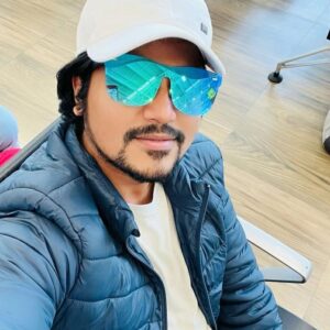 Azhar Instagram - Flying @dubai #dubai ❤️🐫