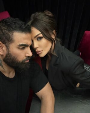 Azis Instagram - 20 години на музикалната сцена!
20 години ни учиш как и какво е да бъдеш истинска звезда!Обожавам те @galena1 #галена #азис #azis #galena