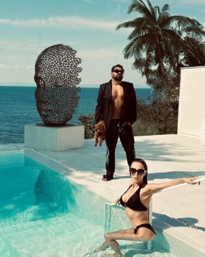 Azis Instagram - @galena1 Salty Moments 🏝️#galena #azis #азис #галена #galenaxx #saltymoments #sea #bestfriends #forever #family
