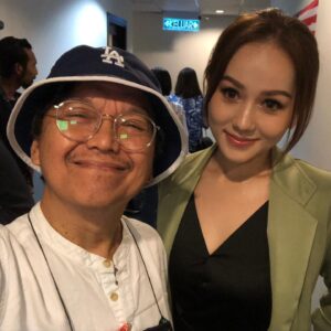 Aziz M. Osman Instagram - Pepagi bermesra dgn ikon ikon berjaya negara 🥰

#hotfm 
#abpbh35 
@khairykj 
@bellngasriofficial 
@annengasri_official 
@darlingasri 
@therealfafau 
@jozlynnhanania