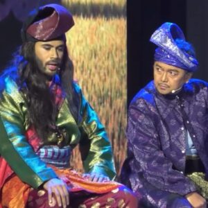 Aziz M. Osman Instagram - HT : Takkan Melayu hilang didunia…

AM : *macam pernah ku dengar ayat ni tapi dimana ye?