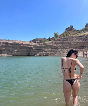 Azul Araya Instagram - que lindo el paisaje!! que lindas las chicas!!
