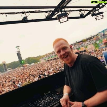 B-Front - 3.9K Likes - B-FRONT 20 YEARS at @intentsfestival 🤯 Massive thanks to all of you for coming out so early to celebrate the past, present and future of B-Front 💙 Unreal vibes all set! Shout-out to my bro's @djadaro @deluzionofficial @harddrivermusic for joining me on stage 🙏 #intentsfestival #hardstyle